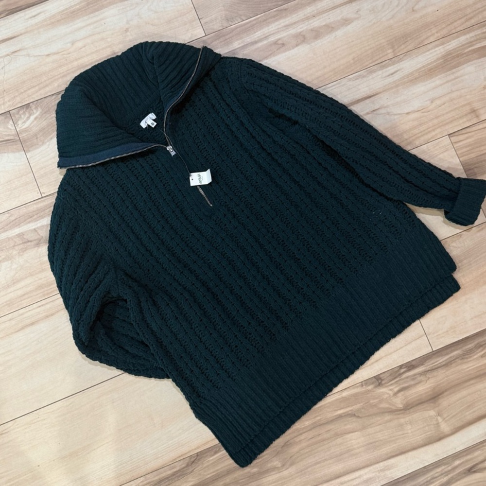 American Eagle Outfitters Green Cowl Neck Sweater